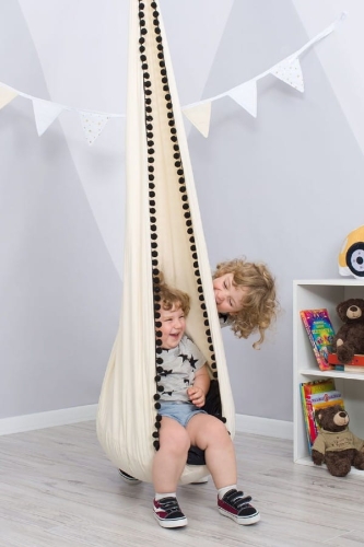 Huśtawka Kokon dla Dzieci Czarna Kuleczka