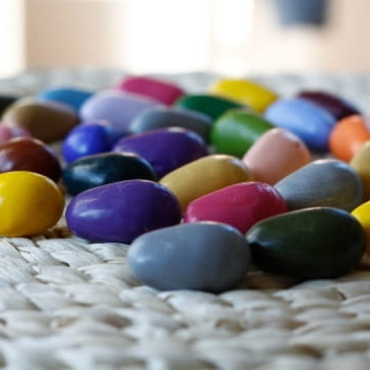 Kredki Woskowe 16 Kolorów dla Dzieci Crayon Rocks w Bawełnianym Woreczku