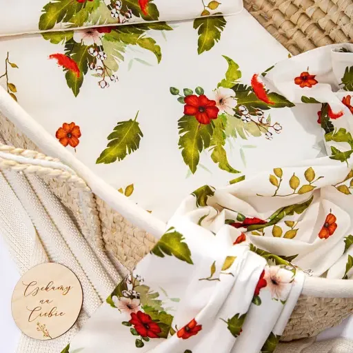 Bambusowe Prześcieradło do Gondoli Yenka Flowers (6).webp