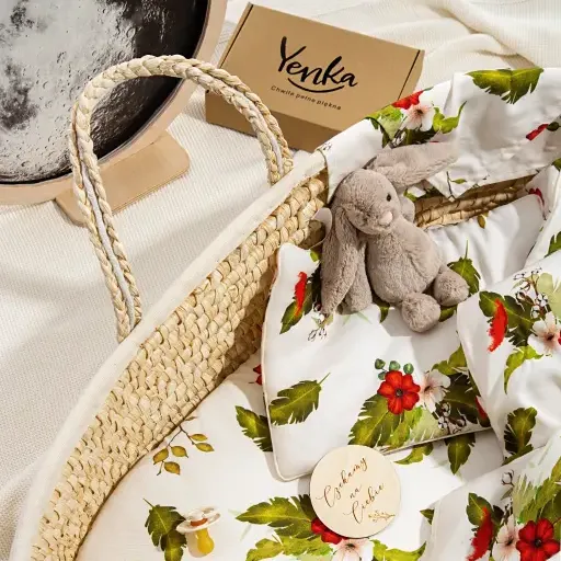 Bambusowa Pościel dla Niemowląt z Wypełnieniem Yenka Flowers w Koszu Mojżesza z Opakowaniem