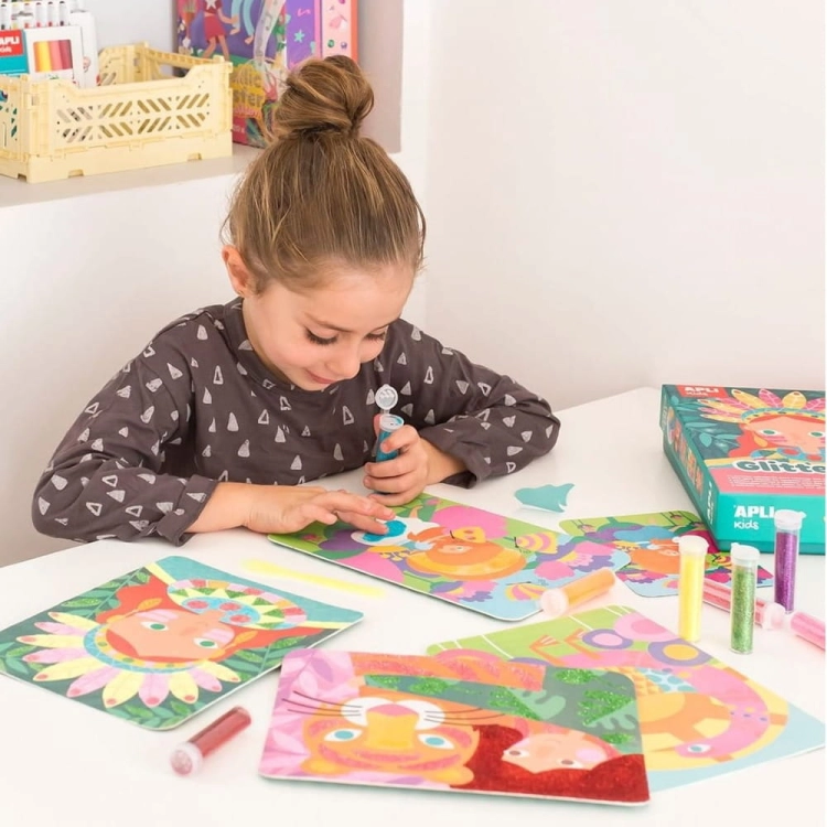 Zestaw Artystyczny dla Dzieci z Brokatem Apli Kids