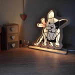 Drewniana Lampka Led Buldog Różowy 24h / Unky