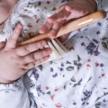 Szczotka dla Niemowląt z Włosia Koziego - Yosoy