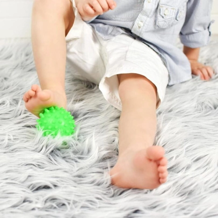 Piłeczki Sensoryczne 5 szt. Pudełko - Mom's Care
