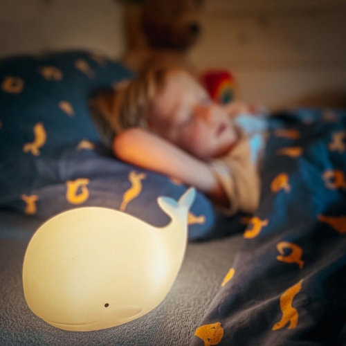 Lampka Nocna Dla Dzieci Stojąca Wieloryb z Pilotem Świecący Światłęm — Rabbit and Friends