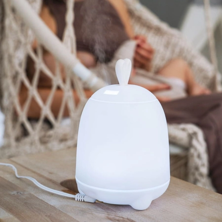Lampka Nocna Dla Dzieci Stojąca Dyfuzor Królik Biały — Rabbit and Friends