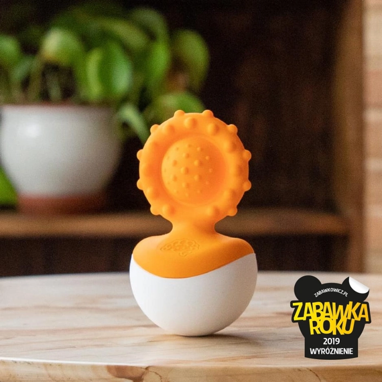 Gryzak dla Niemowlaka Dimpl Wstańka Pomarańczowy — Fat Brain Toys