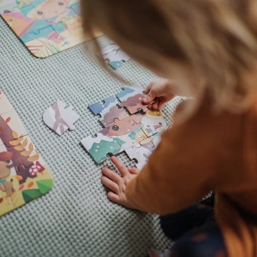 Puzzle dla Dzieci Progresywne w Walizce Pory Roku 4 Układanki 3+ Janod