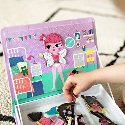 Układanka Magnetyczna Janod Magnetibook Kostiumy Dziewczynka