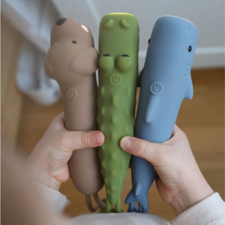 Latarka Rekin SHARKY / Rabbit and Friends