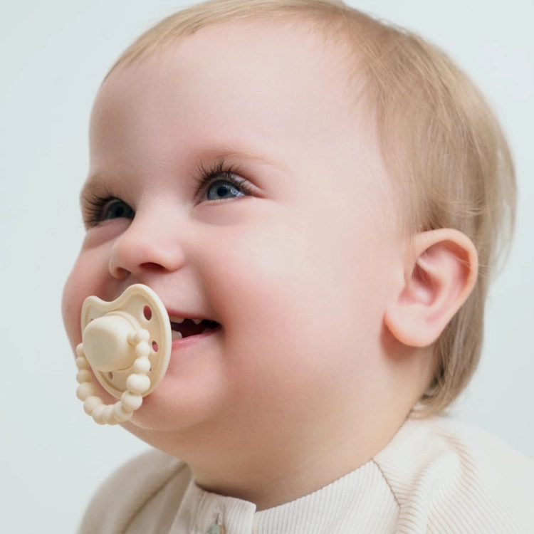 Smoczek pozycjonujący - American Cream / LUU Kids