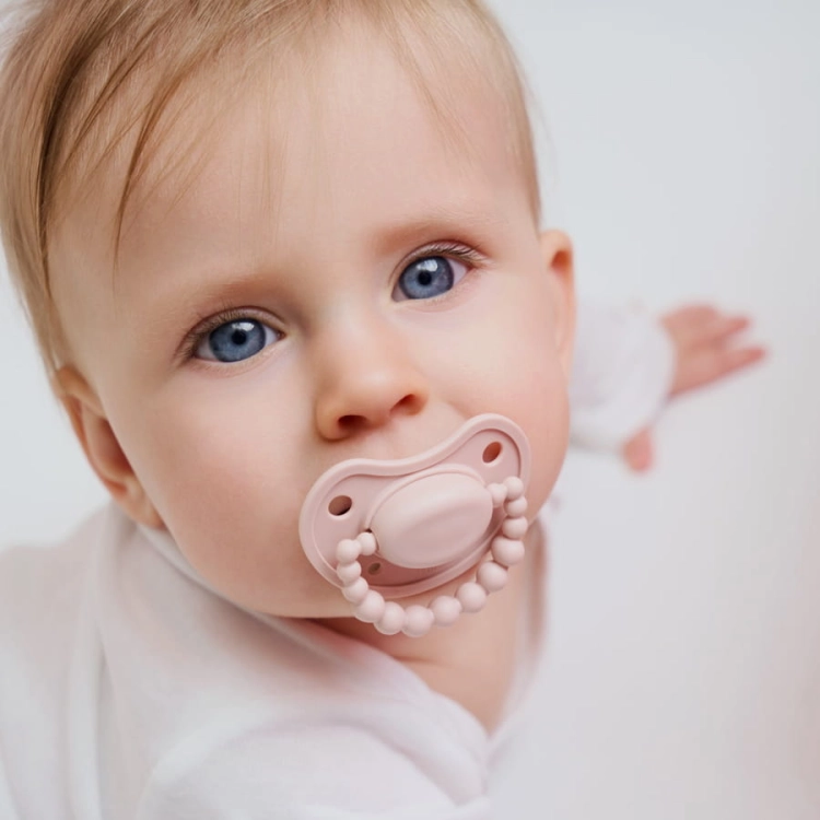 Smoczek pozycjonujący - Velvet Blush / LUU Kids