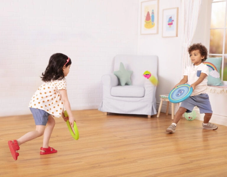 Sprężyste dyski z kudłatymi piłeczkami - Poppin’ Paddles B.toys