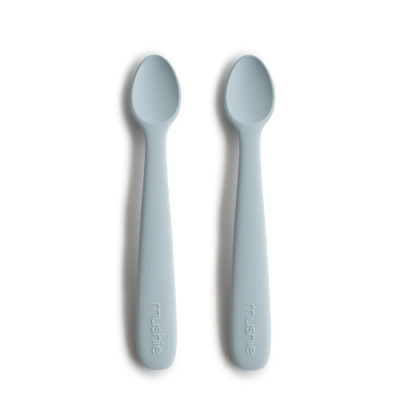 Łyżeczki silikonowe do nauki samodzielnego jedzenia - Powder Blue / Mushie