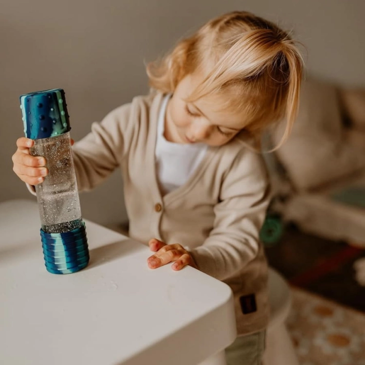 Sensoryczna butelka DIY Galaxy Galaktyka / Jellystone