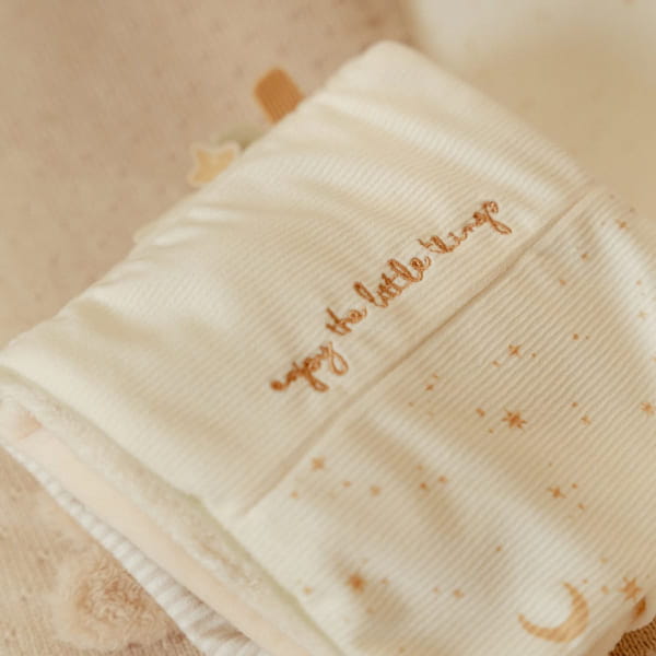 Duża książeczka aktywizująca Newborn Naturals / Little Dutch