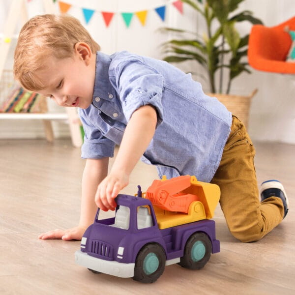 Solidna ciężarówka budowlana B.toys bez BPA i ftalanów