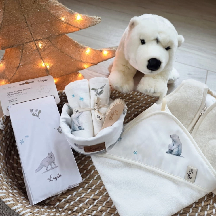Mata do przewijania składana Layette Greenland z motywem roślinnym widok ogólny