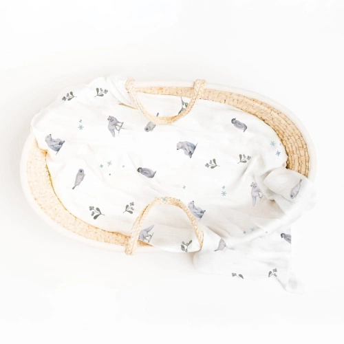 Duży otulacz bambusowy Layette Greenland 120x120 cm z motywem liści