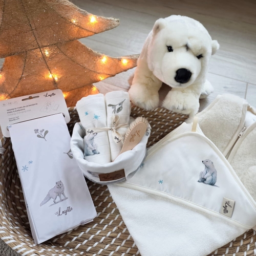 Zbliżenie na delikatny splot tetry bambusowej pieluszki Layette Greenland