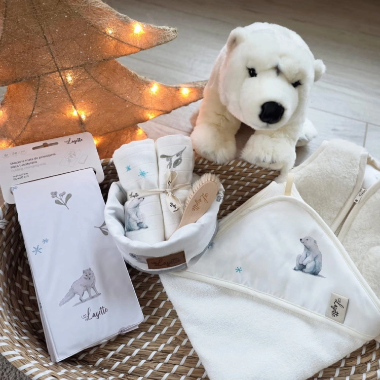 Zbliżenie na delikatny splot tetry bambusowej pieluszki Layette Greenland