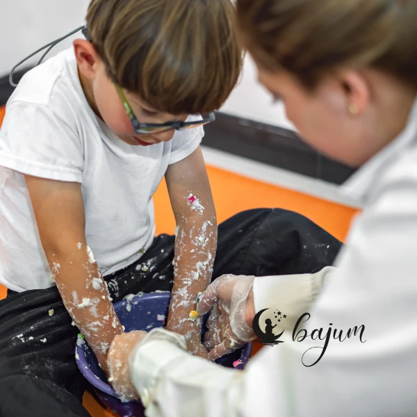 Terapia SI - Na czym polega terapia integracji sensorycznej u dziecka?